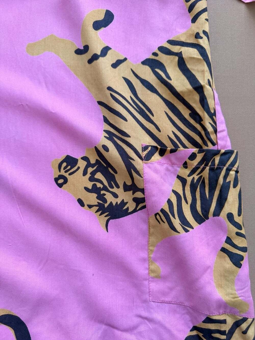 Emerson Fry India Collection Hand-Printed Pink Tiger Cotton Kimono Robe - Picture 7 of 12
